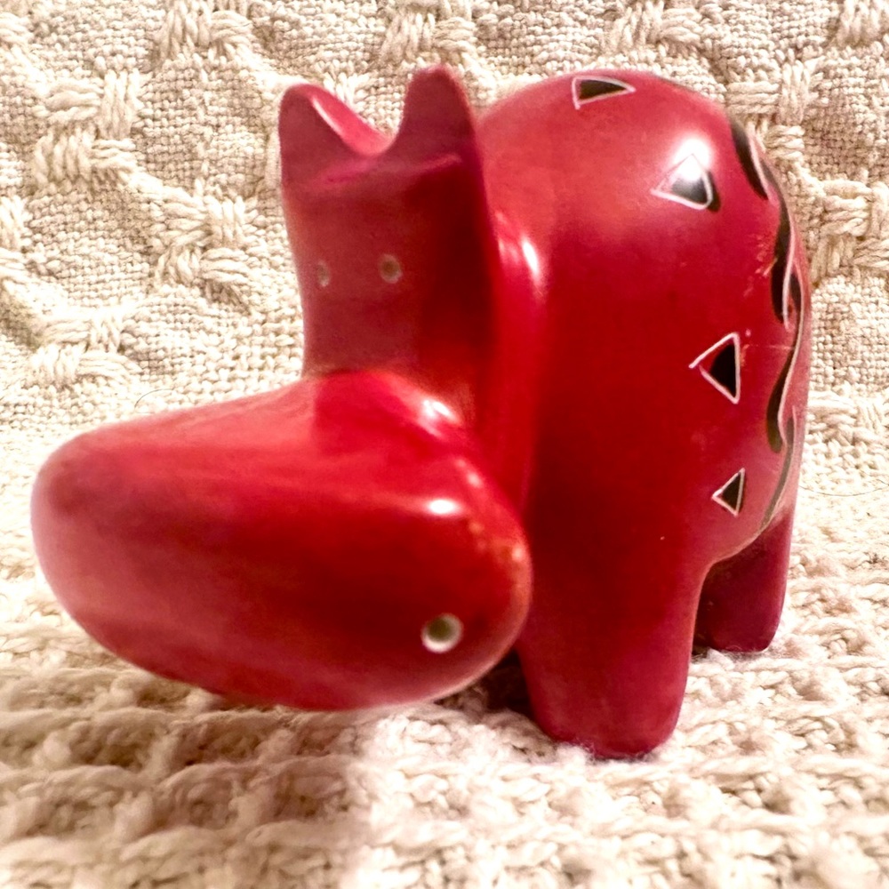 Hand-Carved Soapstone Hippo - Picture 7 of 11
